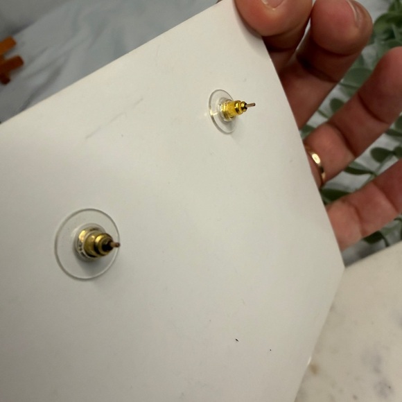 Handmade Pearl White Dangle Earrings - Picture 4 of 5